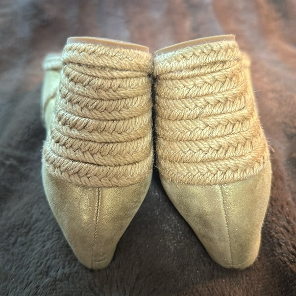 JACK ROGERS Palmer Wedge Gold Metallic Sz 6.5 - Picture 8 of 14